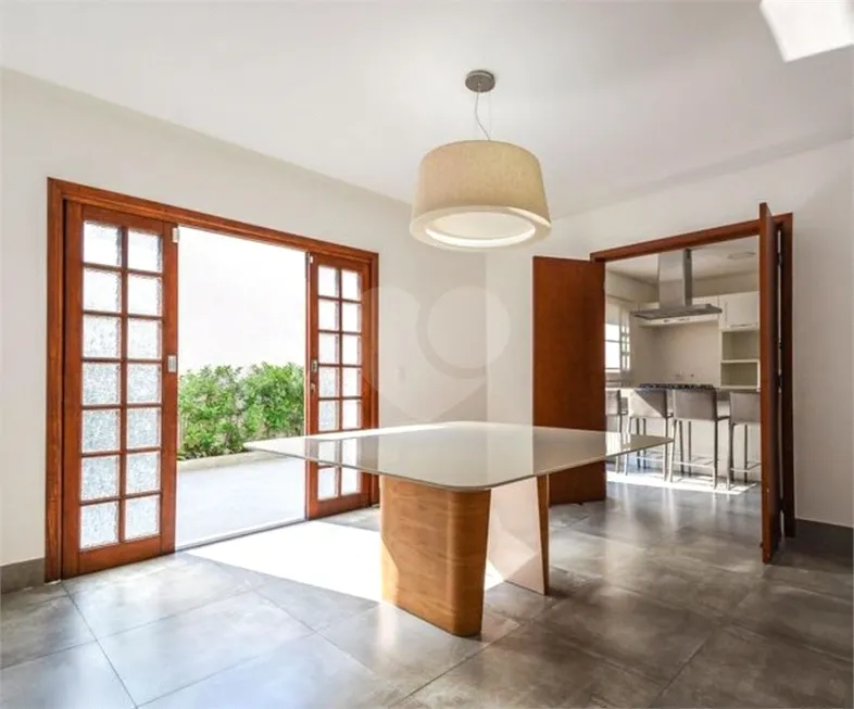 Foto 1 de Casa com 4 Quartos à venda, 500m² em Perdizes, São Paulo