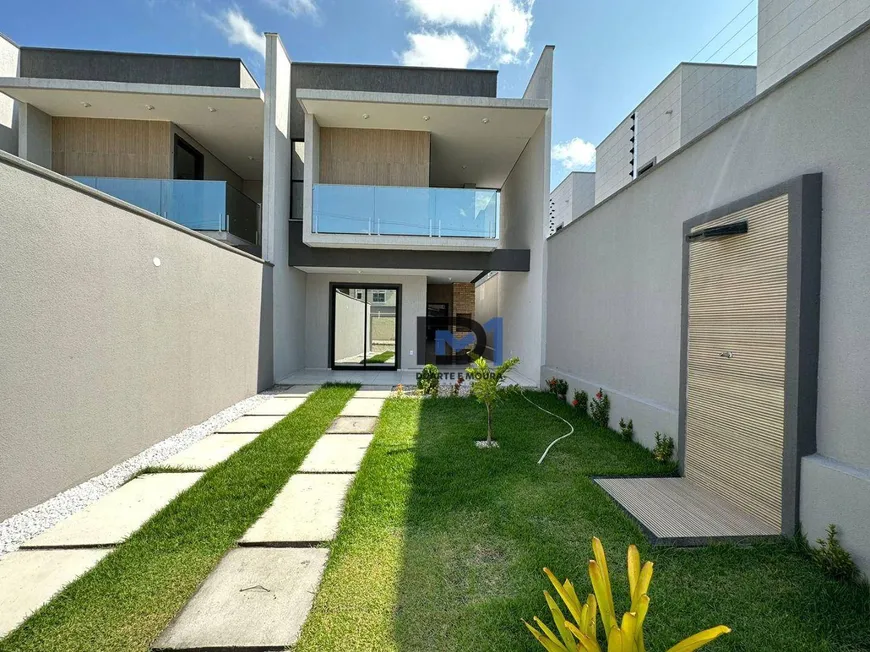 Foto 1 de Casa com 4 Quartos à venda, 155m² em Sapiranga, Fortaleza