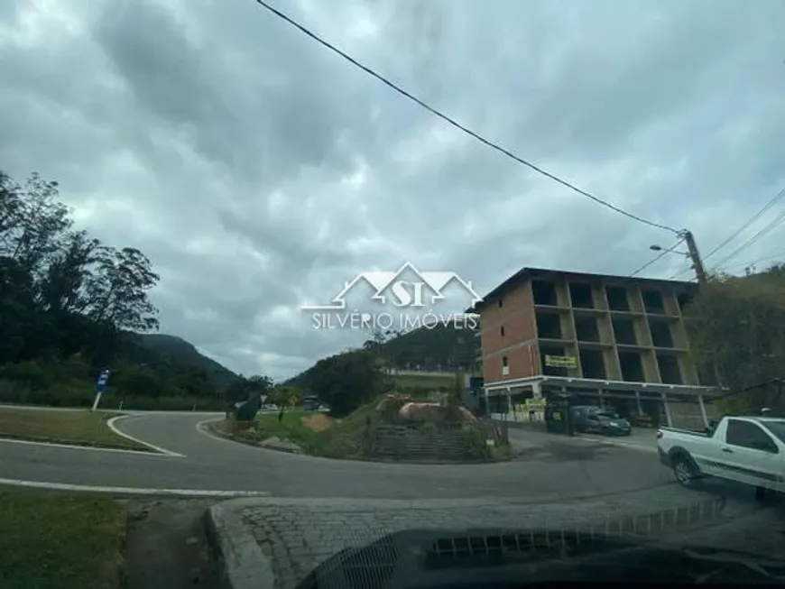 Foto 1 de Lote/Terreno à venda, 2045m² em Correas, Petrópolis