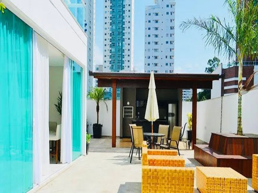 Foto 1 de Apartamento com 4 Quartos à venda, 132m² em Pioneiros, Balneário Camboriú