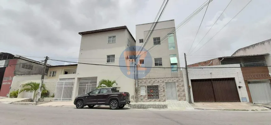 Foto 1 de Apartamento com 2 Quartos para alugar, 30m² em Alto da Balança, Fortaleza