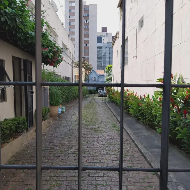 Foto 1 de Casa com 4 Quartos à venda, 261m² em Jardim Paulista, São Paulo