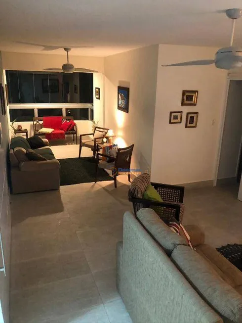 Foto 1 de Apartamento com 3 Quartos à venda, 105m² em Praia das Pitangueiras, Guarujá