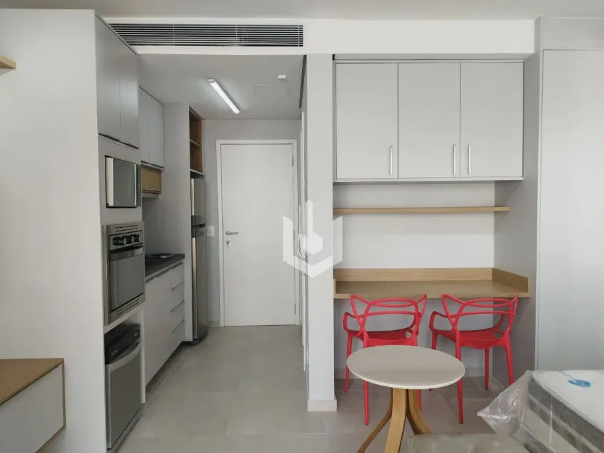 Foto 1 de Apartamento com 1 Quarto para alugar, 29m² em Pinheiros, São Paulo