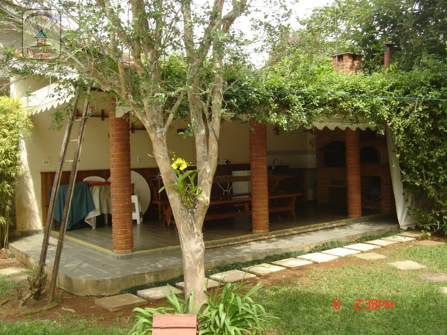 Foto 1 de Casa com 2 Quartos à venda, 320m² em Jardim Santos Reis, Piracaia