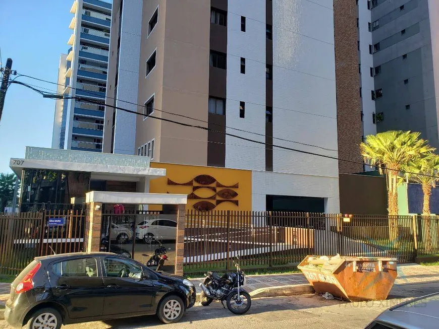 Foto 1 de Apartamento com 3 Quartos para alugar, 105m² em Meireles, Fortaleza