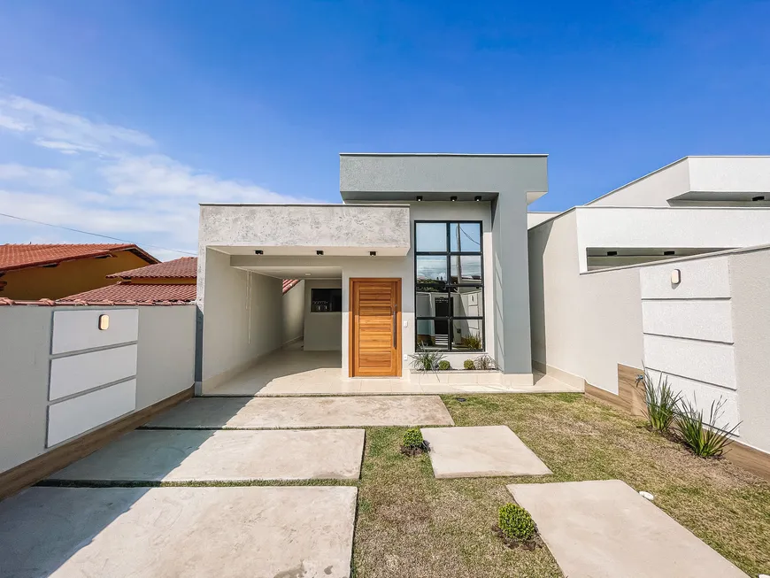 Foto 1 de Casa com 3 Quartos à venda, 120m² em Jardim Atlântico Oeste, Maricá