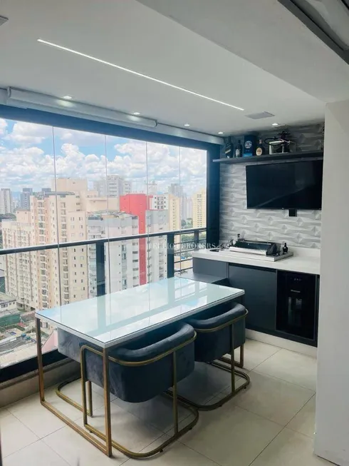 Foto 1 de Apartamento com 3 Quartos à venda, 70m² em Vila Gomes Cardim, São Paulo