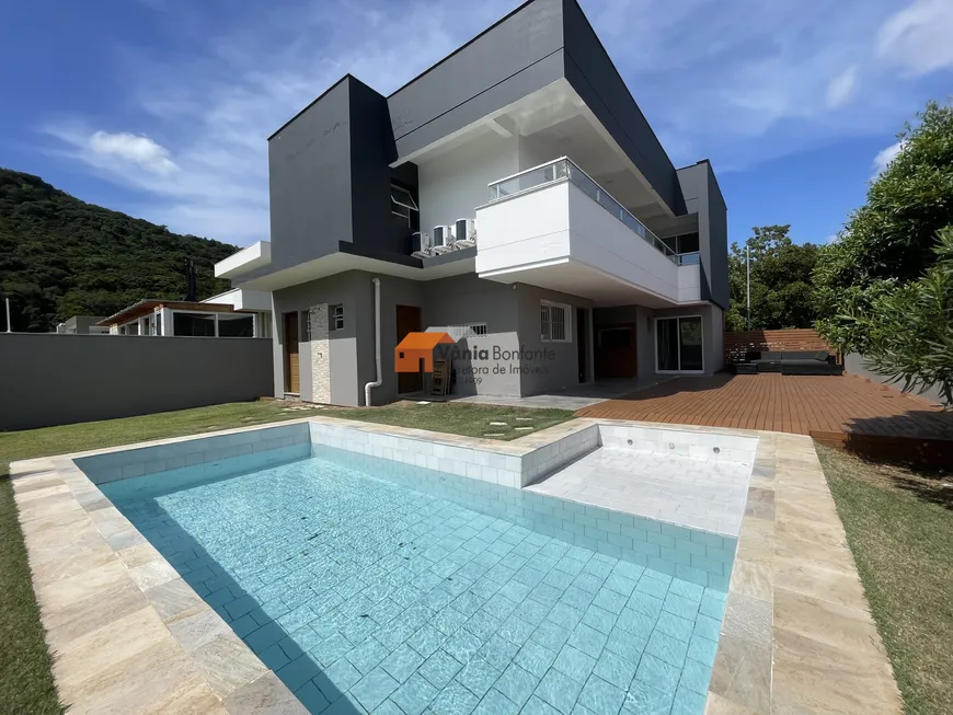 Foto 1 de Casa de Condomínio com 4 Quartos à venda, 302m² em Cachoeira do Bom Jesus, Florianópolis