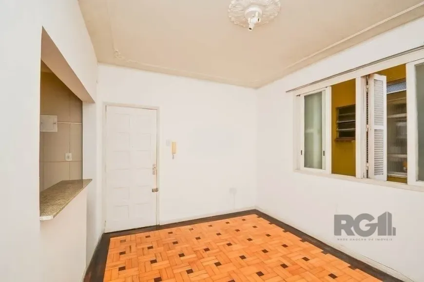 Foto 1 de Apartamento com 2 Quartos à venda, 61m² em Santana, Porto Alegre