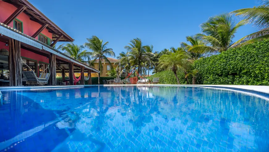 Foto 1 de Casa de Condomínio com 5 Quartos à venda, 900m² em Interlagos Abrantes, Camaçari