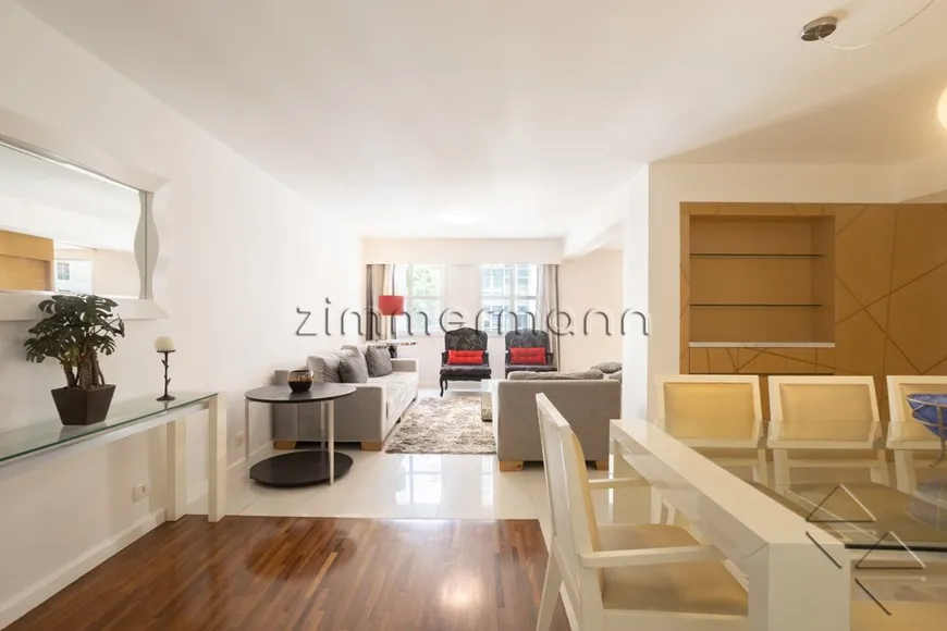 Foto 1 de Apartamento com 3 Quartos à venda, 127m² em Higienópolis, São Paulo