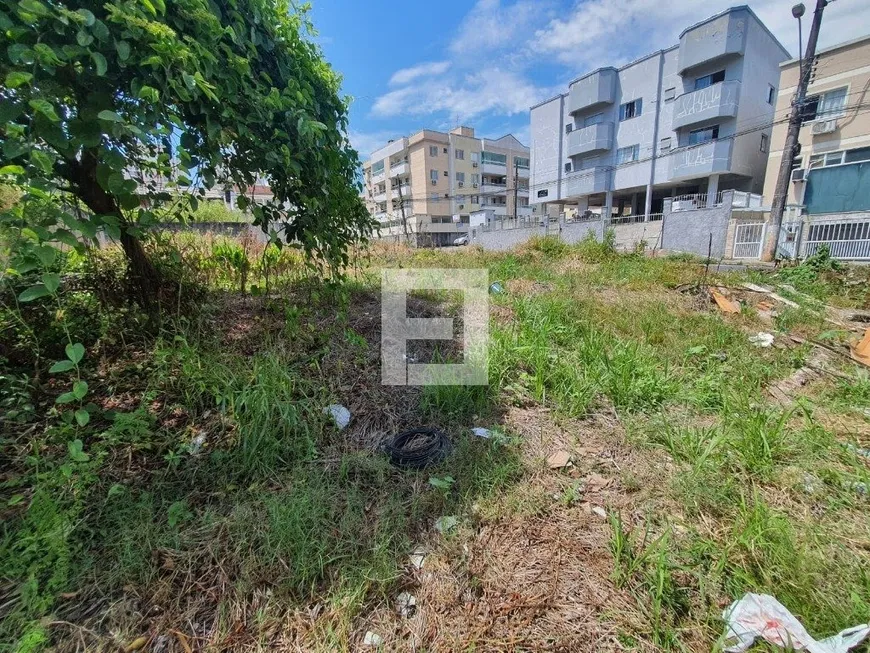 Foto 1 de Lote/Terreno à venda, 327m² em Serraria, São José