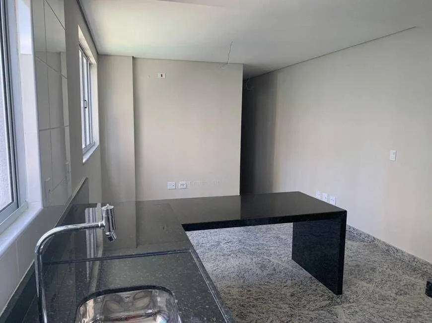 Foto 1 de Apartamento com 2 Quartos à venda, 55m² em Lourdes, Belo Horizonte