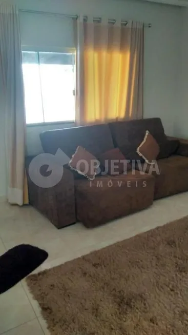 Foto 1 de Casa com 3 Quartos à venda, 240m² em Segismundo Pereira, Uberlândia