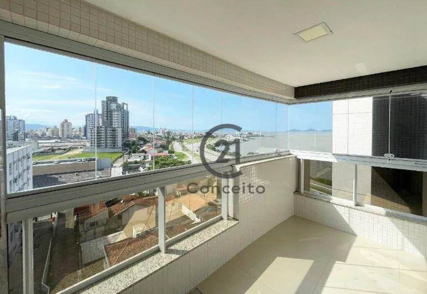 Foto 1 de Apartamento com 3 Quartos à venda, 120m² em Balneario do Estreito, Florianópolis