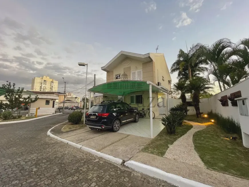 Foto 1 de Casa de Condomínio com 3 Quartos à venda, 140m² em Urbanova, São José dos Campos