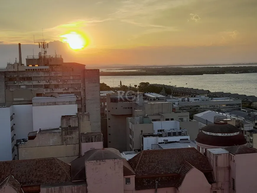 Foto 1 de Apartamento com 1 Quarto para alugar, 36m² em Centro Histórico, Porto Alegre