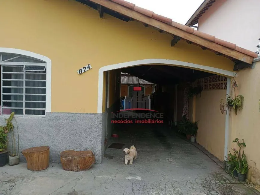 Foto 1 de Casa com 3 Quartos à venda, 135m² em Cidade Morumbi, São José dos Campos