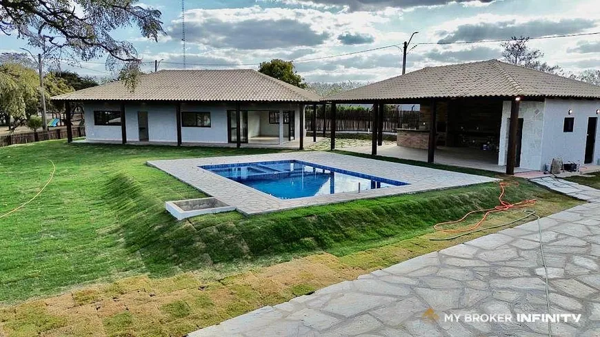 Foto 1 de Casa com 3 Quartos à venda, 1408m² em Sitio Recreio Savanna, Hidrolândia