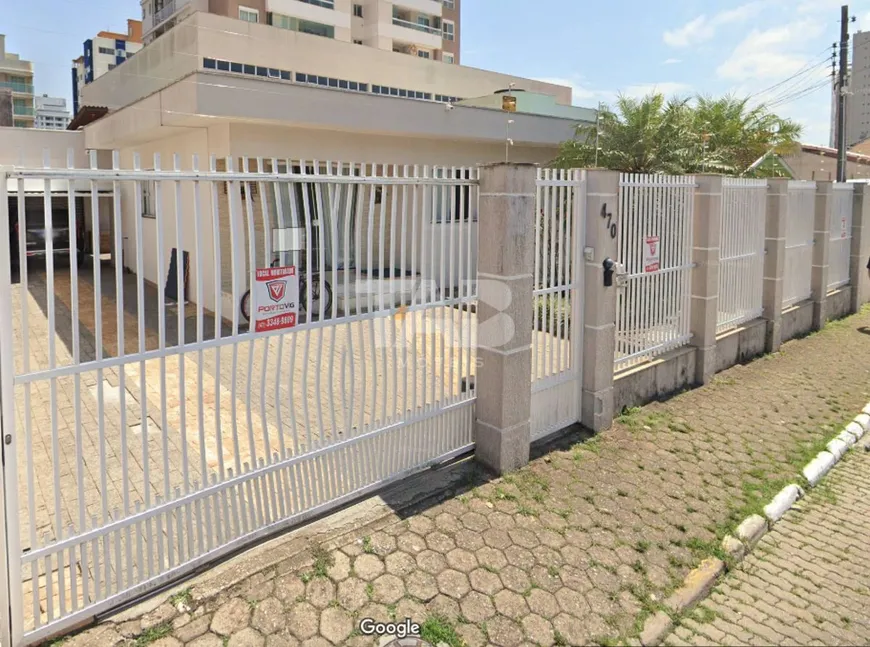 Foto 1 de Casa com 3 Quartos à venda, 170m² em Centro, Itajaí