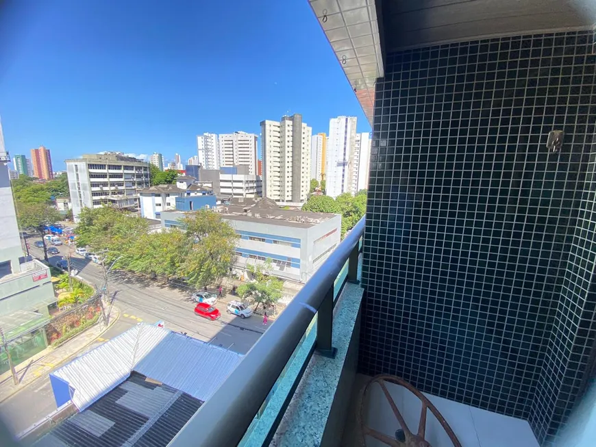 Foto 1 de Apartamento com 3 Quartos à venda, 80m² em Parnamirim, Recife