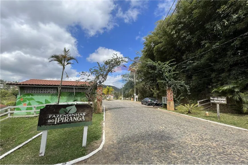 Foto 1 de Lote/Terreno à venda, 900m² em São Geraldo, Juiz de Fora