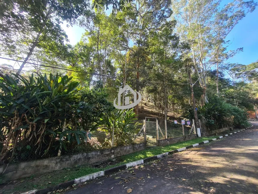 Foto 1 de Lote/Terreno à venda, 1800m² em Jardim Itatiaia, Embu das Artes
