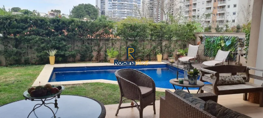 Foto 1 de Casa com 4 Quartos à venda, 498m² em Alphaville Residencial Um, Barueri