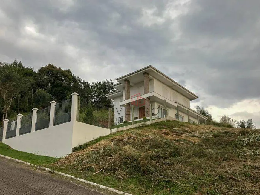 Foto 1 de Casa de Condomínio com 3 Quartos à venda, 288m² em Vale das Colinas, Gramado