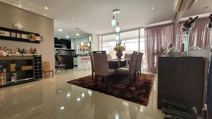 Foto 1 de Casa de Condomínio com 3 Quartos à venda, 310m² em Jardim Residencial Chácara Ondina, Sorocaba