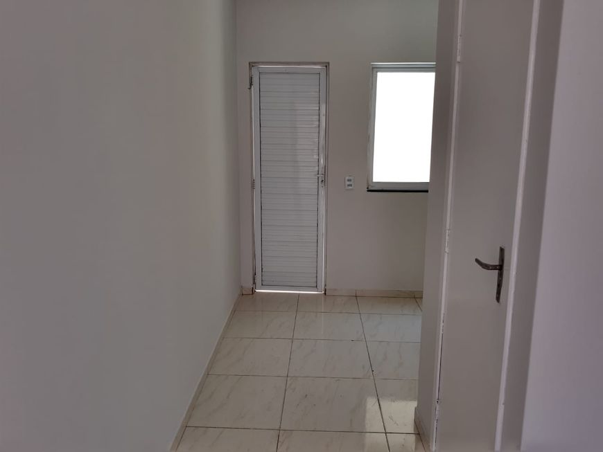 Casa na Rua Minas Gerais, 1031, Demócrito Rocha em Fortaleza, por R 1.