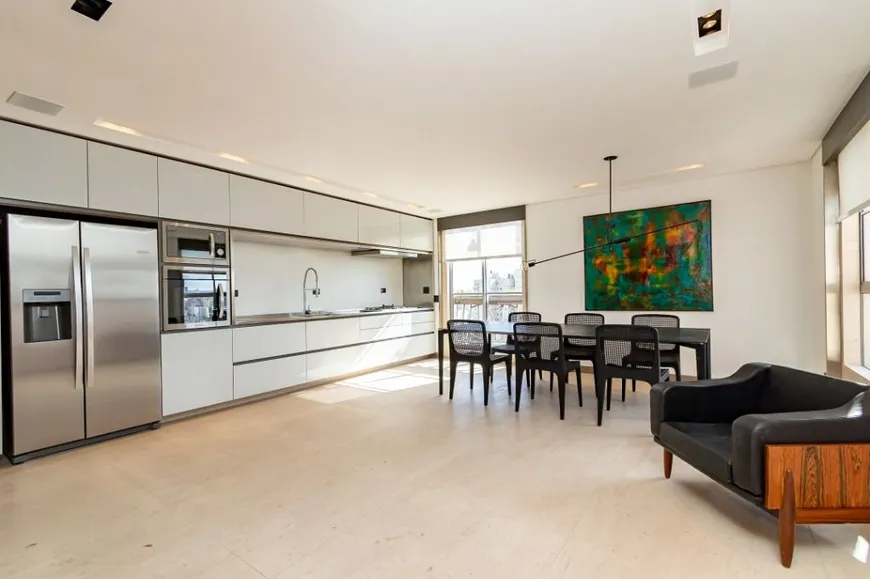 Foto 1 de Apartamento com 2 Quartos à venda, 168m² em Batel, Curitiba