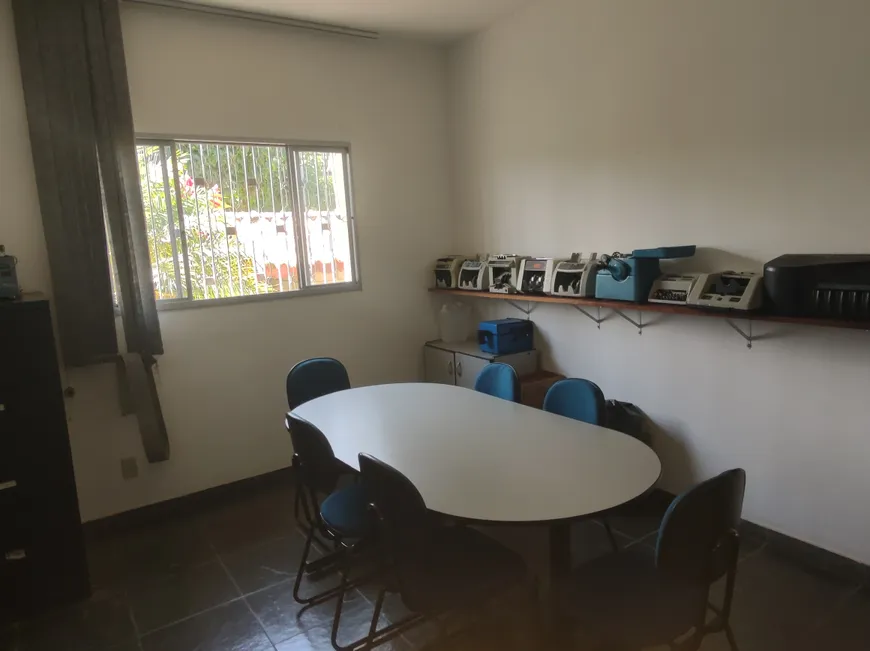 Foto 1 de Imóvel Comercial com 3 Quartos à venda, 545m² em Centro, Cotia