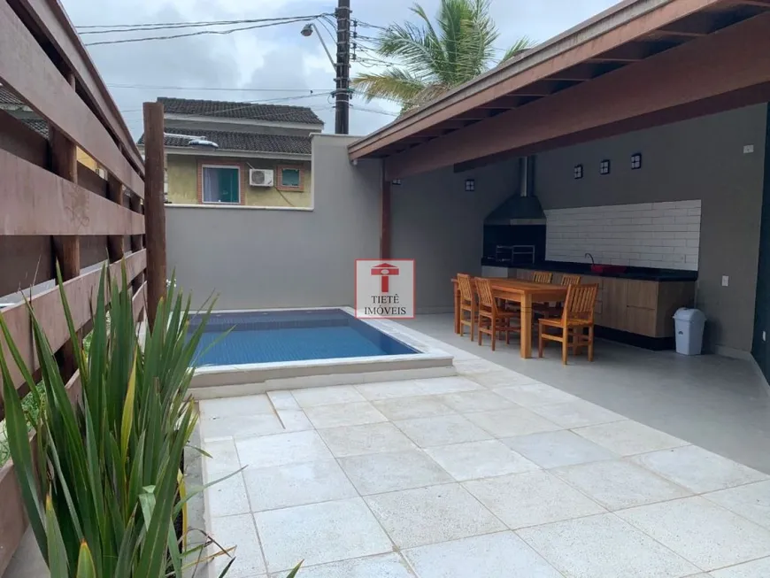 Foto 1 de Casa com 4 Quartos para venda ou aluguel, 175m² em Camburi, São Sebastião