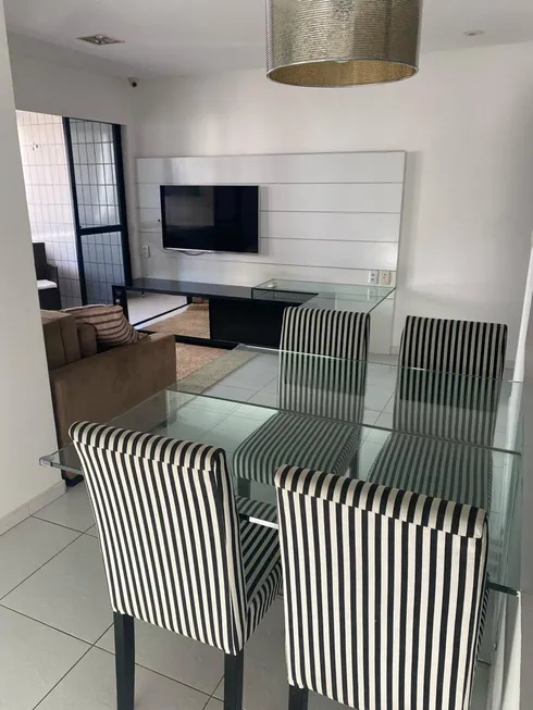 Foto 1 de Apartamento com 2 Quartos para alugar, 75m² em Boa Viagem, Recife