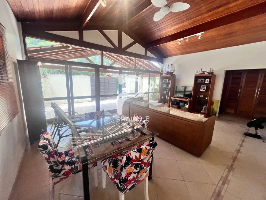 Foto 1 de Casa de Condomínio com 3 Quartos à venda, 145m² em Balneário Praia do Pernambuco, Guarujá