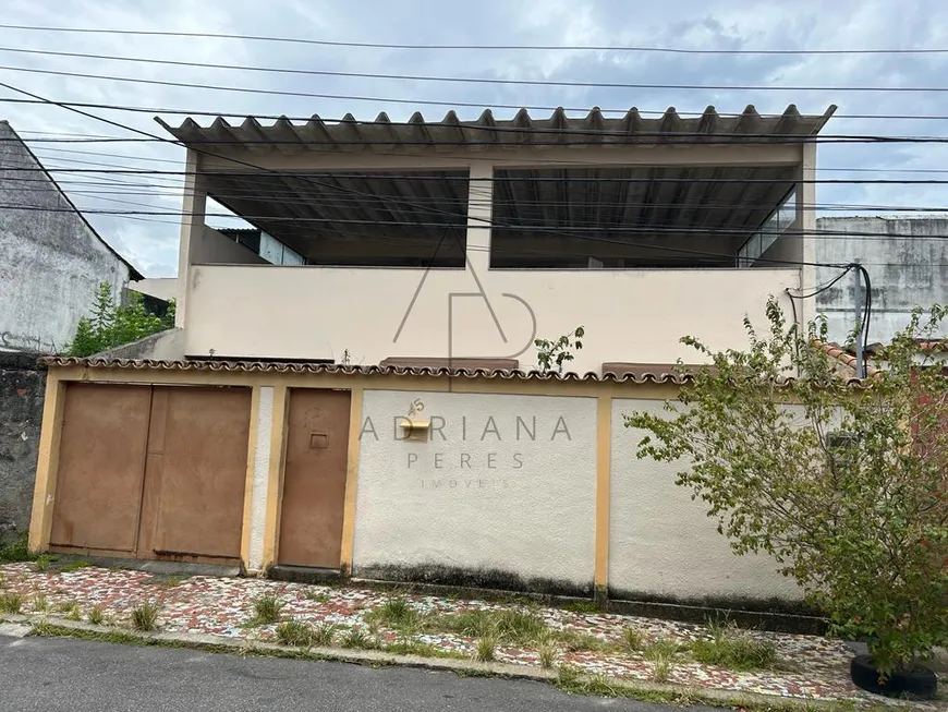 Foto 1 de Casa com 3 Quartos à venda, 150m² em Campo Grande, Rio de Janeiro