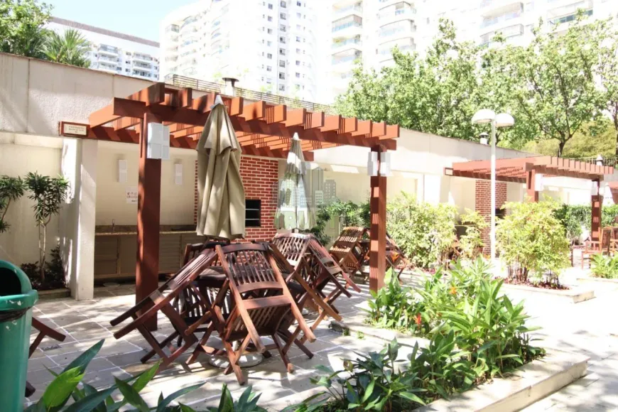 Foto 1 de Apartamento com 2 Quartos à venda, 78m² em Jacarepaguá, Rio de Janeiro