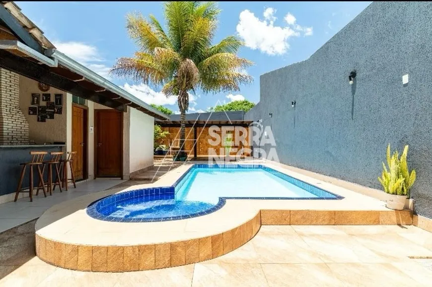Foto 1 de Casa de Condomínio com 3 Quartos à venda, 190m² em Setor Habitacional Vicente Pires, Brasília