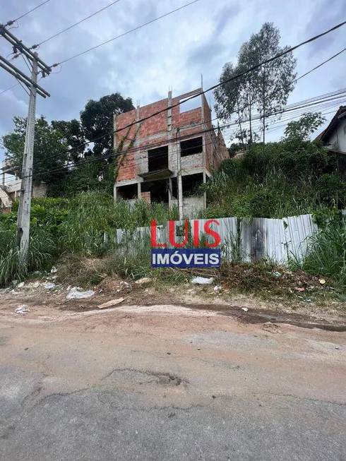 Foto 1 de Lote/Terreno à venda, 400m² em Piratininga, Niterói