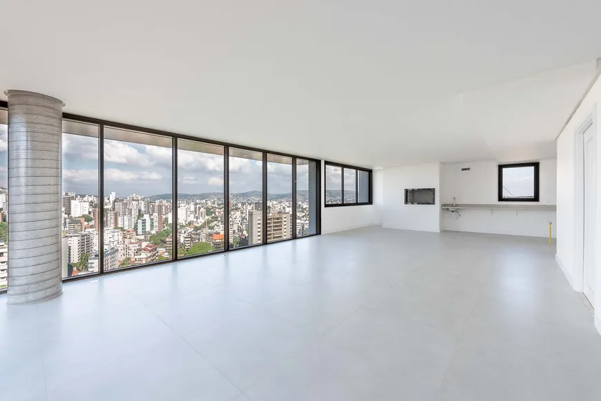 Foto 1 de Apartamento com 3 Quartos à venda, 207m² em Bela Vista, Porto Alegre