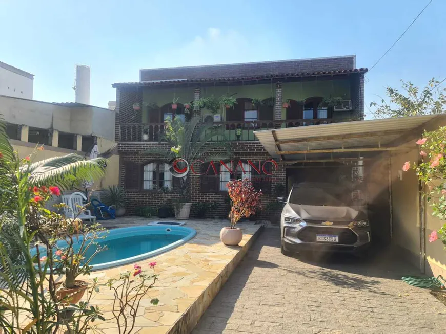 Foto 1 de Casa com 3 Quartos à venda, 386m² em Piedade, Rio de Janeiro