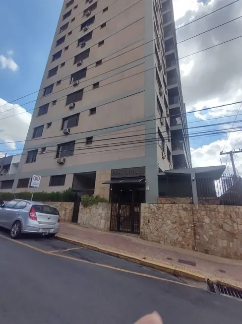 Foto 1 de Apartamento com 4 Quartos à venda, 250m² em Centro, Piracicaba
