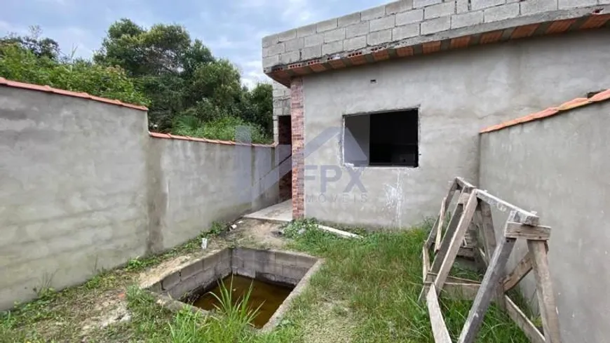 Foto 1 de Casa com 2 Quartos à venda, 130m² em Balneário Gaivota, Itanhaém