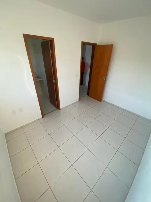 Foto 1 de Apartamento com 2 Quartos à venda, 45m² em Barrocão, Itaitinga