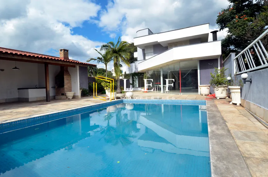 Foto 1 de Casa com 4 Quartos à venda, 532m² em Jardim Guedala, São Paulo