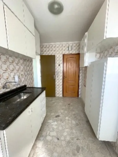 Foto 1 de Apartamento com 2 Quartos à venda, 68m² em Vila Guarani, São Paulo