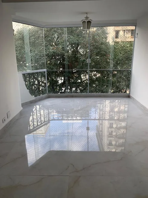 Foto 1 de Apartamento com 3 Quartos para alugar, 110m² em Jardim América, São Paulo