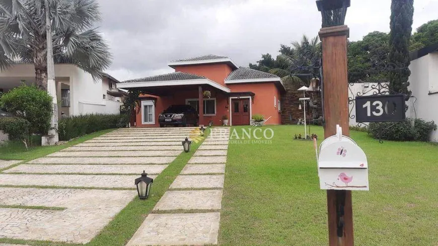 Foto 1 de Casa de Condomínio com 3 Quartos à venda, 255m² em Jardim dos Estados, Taubaté